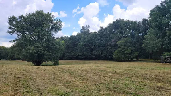 Shelbyville, TN 37160,7 Dixon Rd