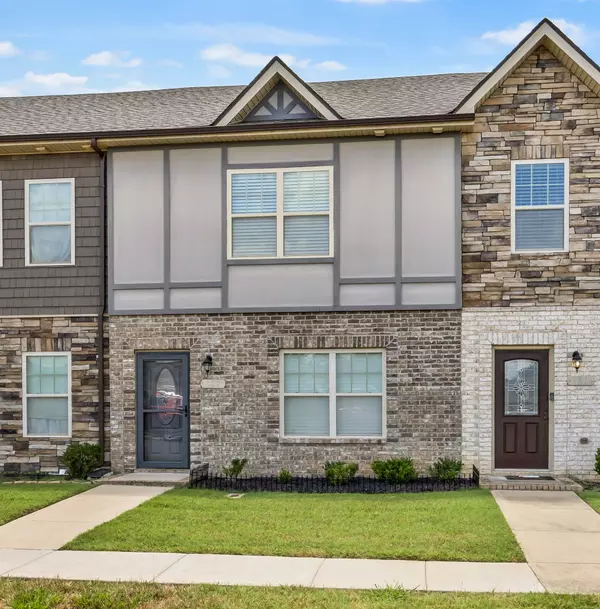 Clarksville, TN 37043,122 Turn Row Dr