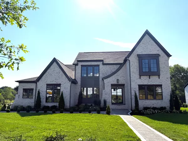 Brentwood, TN 37027,1550 White Barn