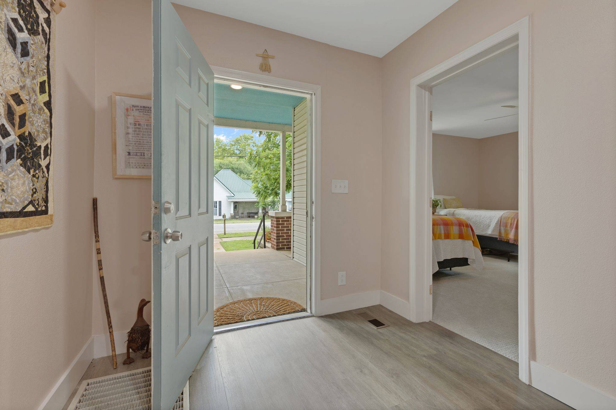 Mount Pleasant, TN 38474,114 1st Ave