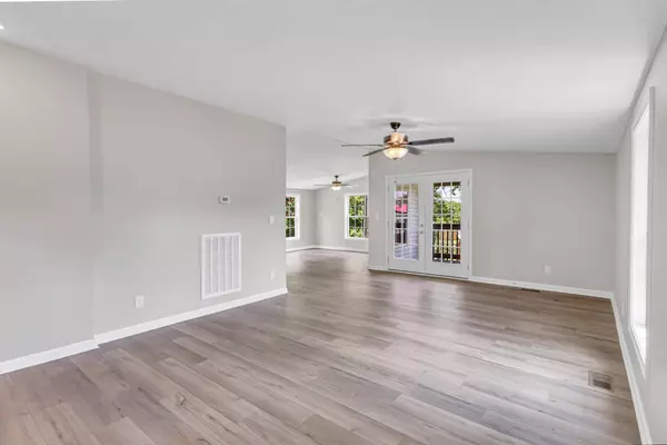Chapel Hill, TN 37034,310 Highland St