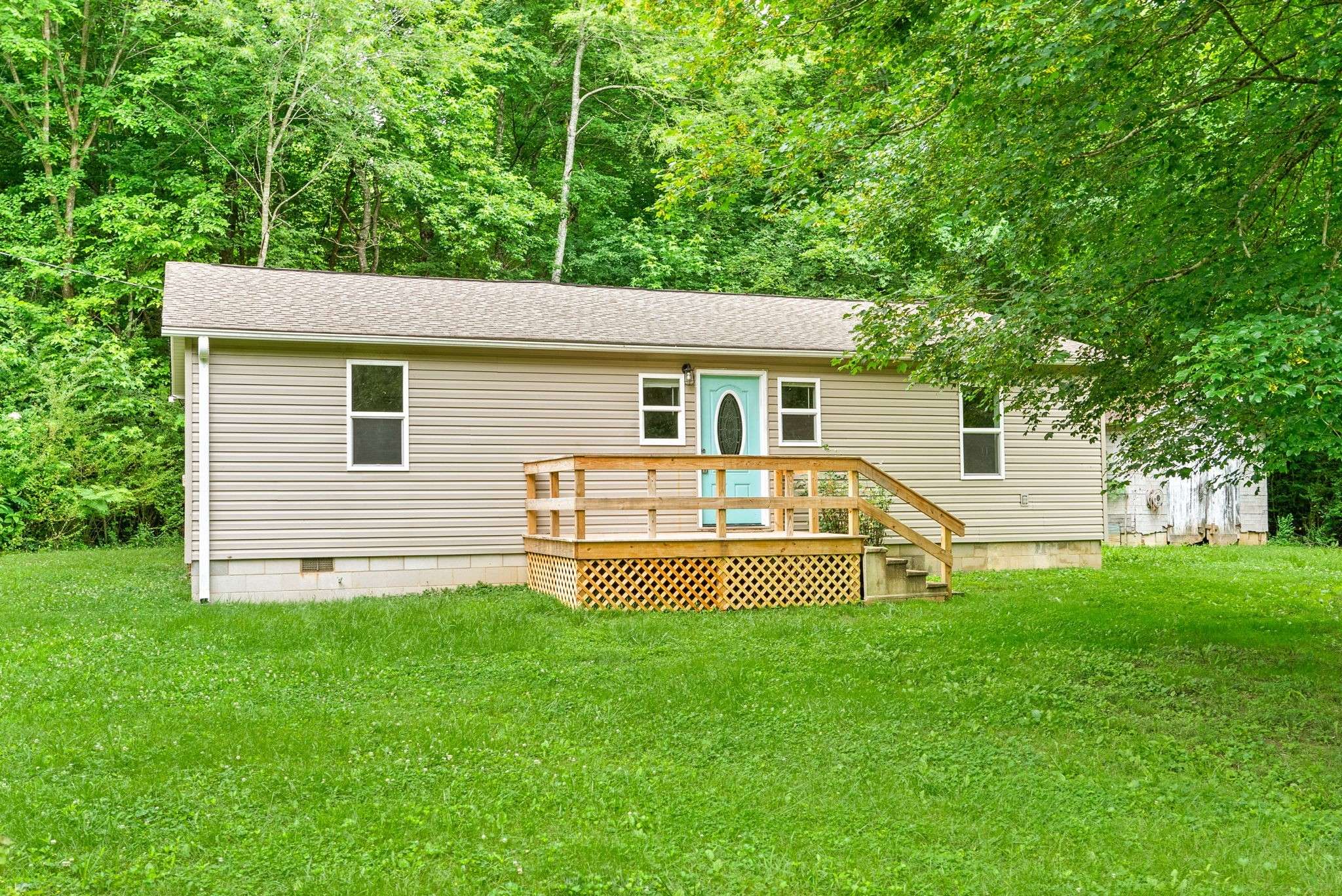 1460 Long Creek Rd, Dover, TN 37058