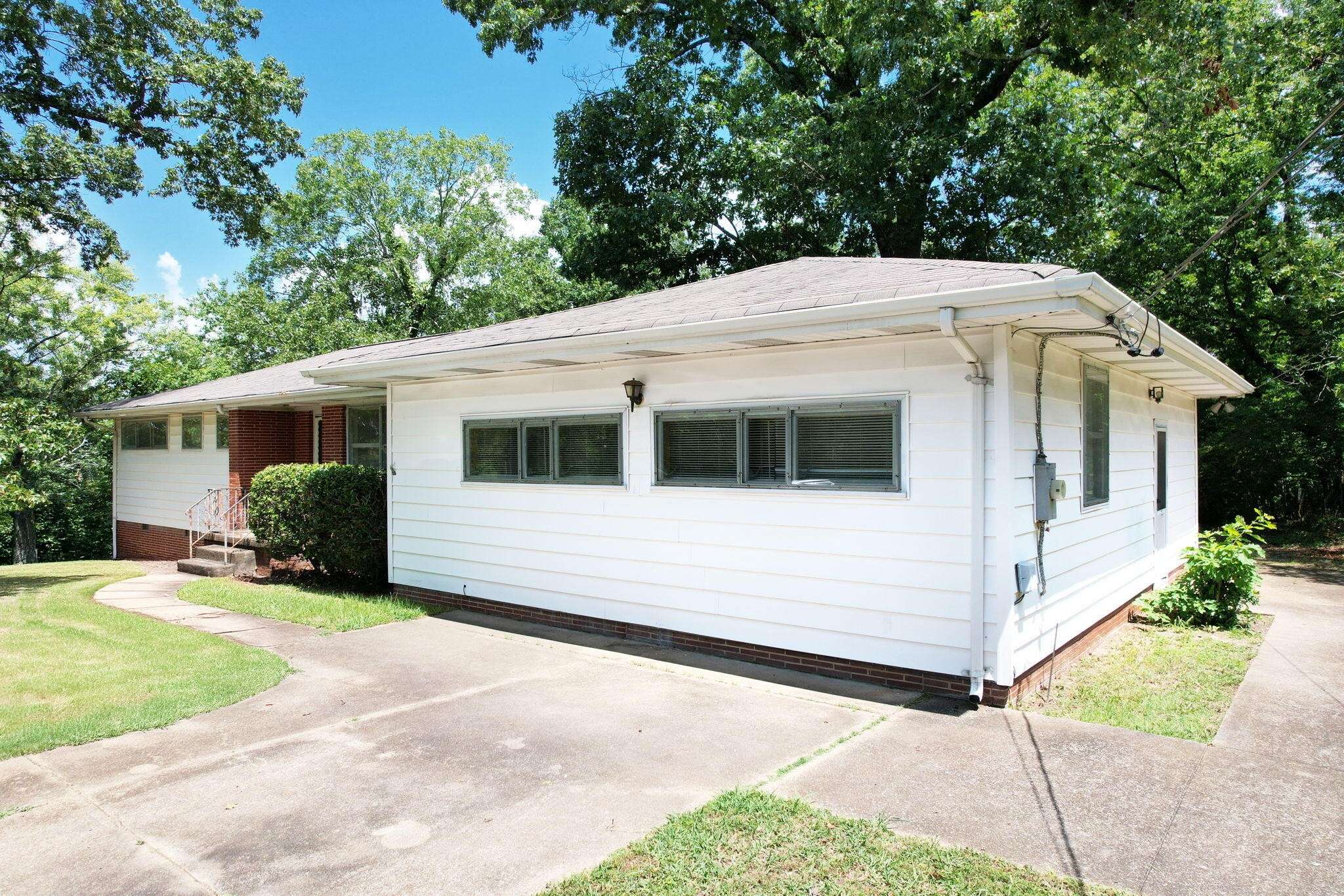 Chattanooga, TN 37416,3715 Skylark Trail