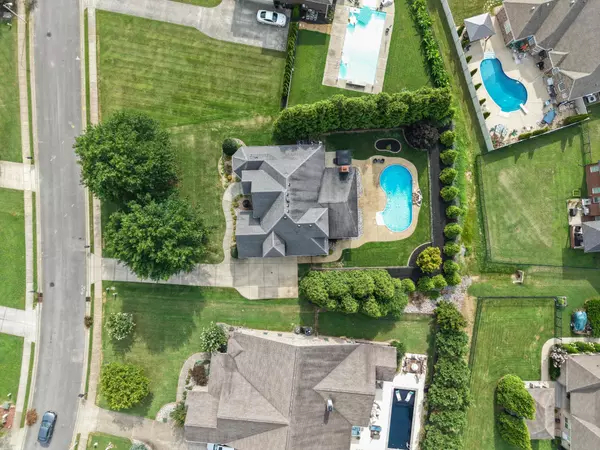 Murfreesboro, TN 37128,3220 Robinwood Dr