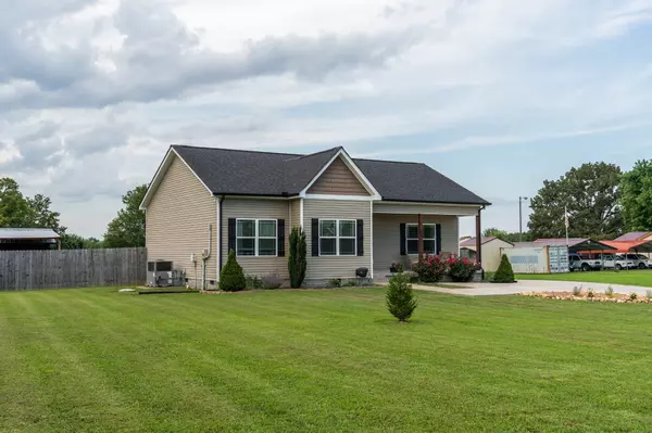 Burns, TN 37029,305 College St