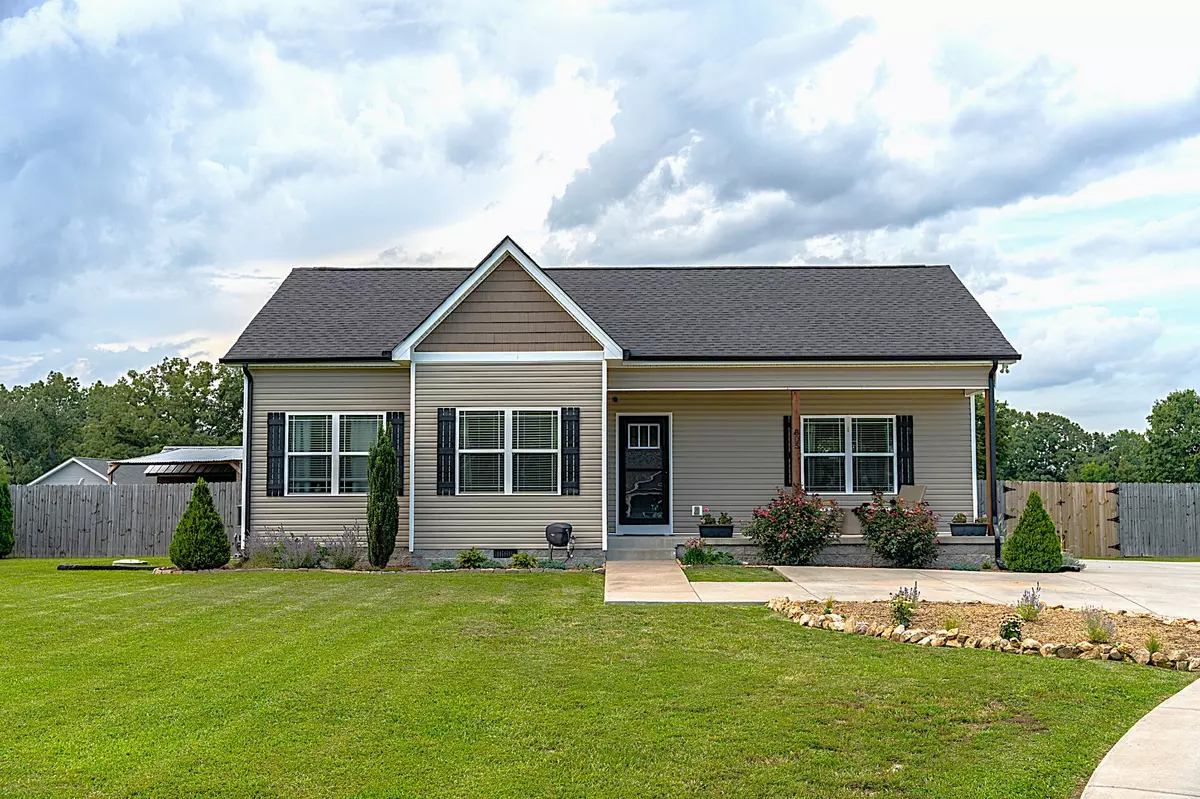 Burns, TN 37029,305 College St