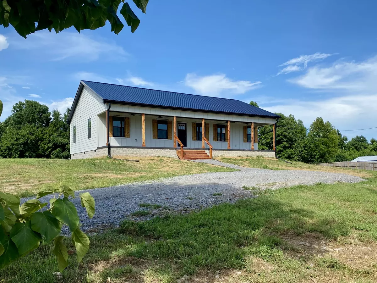 Chestnut Mound, TN 38552,25 Ferguson Hollow Rd