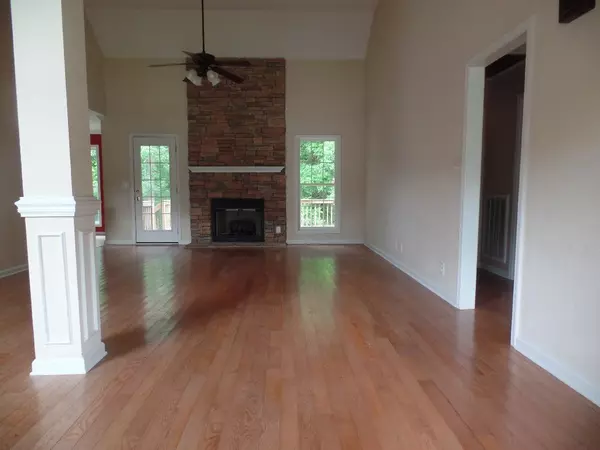 Adams, TN 37010,4381 Taylor Hall Ln