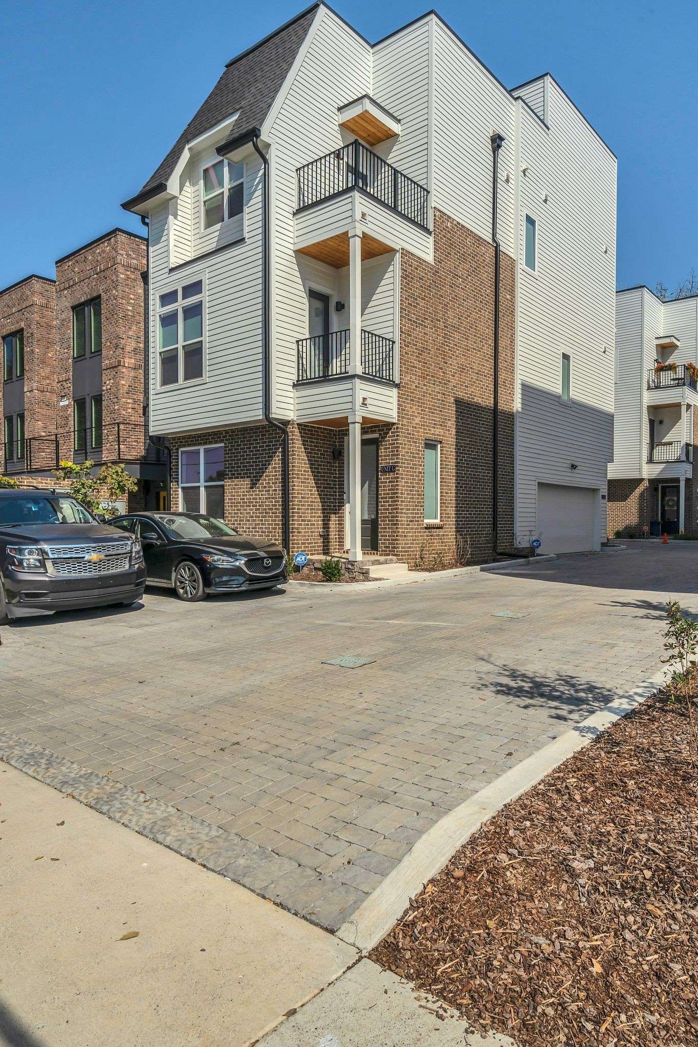 Nashville, TN 37206,121 Neill Ave #G