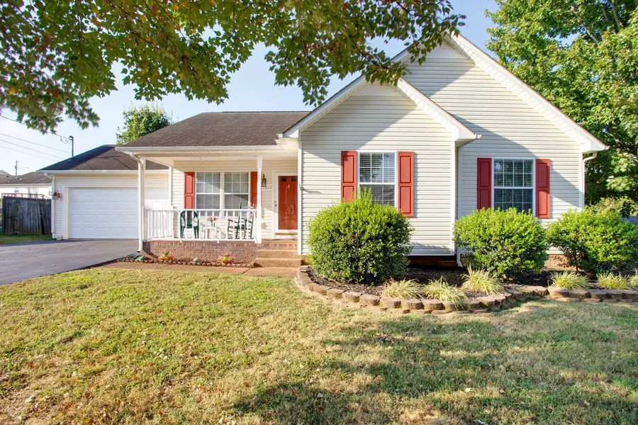 1612 Jamie Dr, Columbia, TN 38401