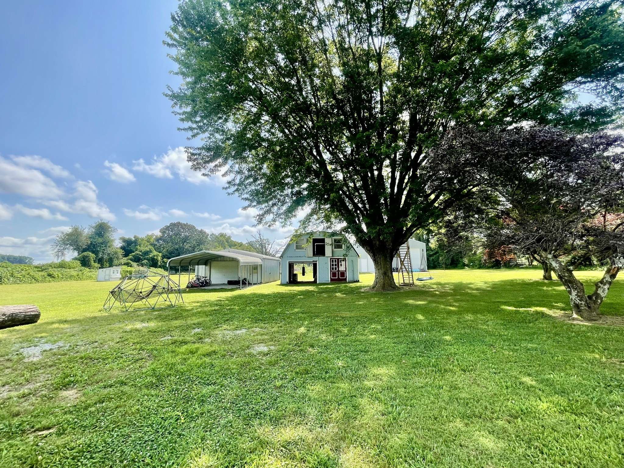 Lawrenceburg, TN 38464,24 Griffin Rd