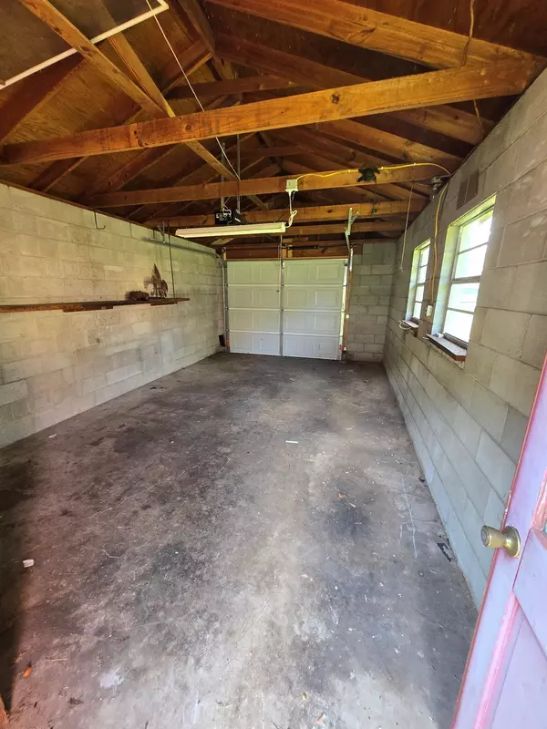 Fayetteville, TN 37334,703 Hatcher Dr