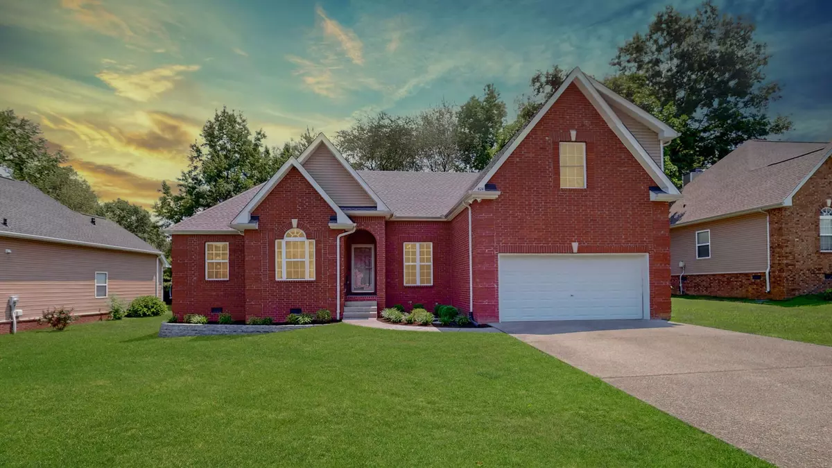 White House, TN 37188,424 Foster Dr