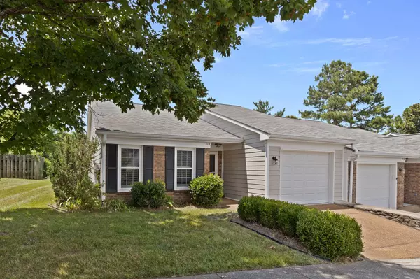 Nashville, TN 37205,814 Marquette Drive