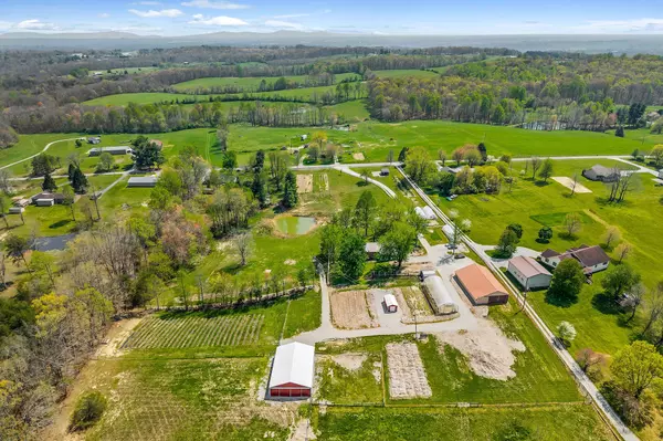 Crossville, TN 38571,698 Maynard Rd