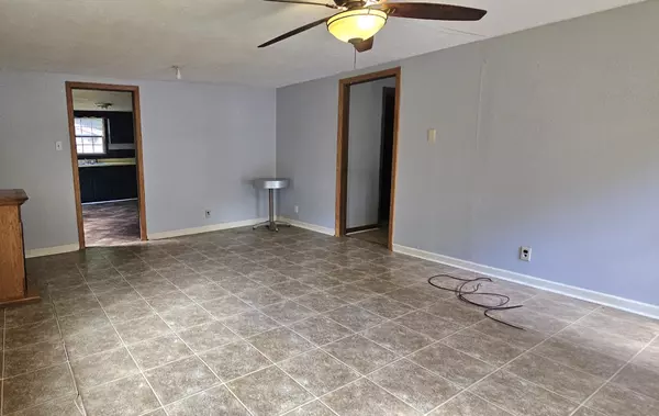 Cumberland Furnace, TN 37051,199 Perry Rd