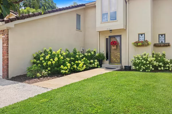 Chattanooga, TN 37421,2161 Vaden Village Drive