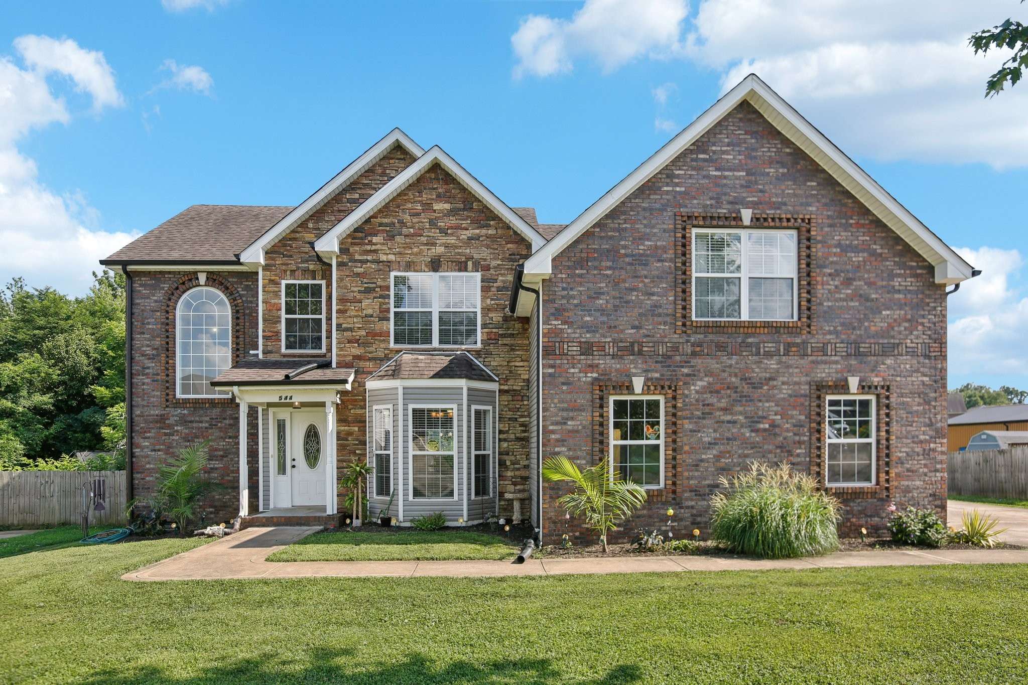 1544 Hattie Ln, Clarksville, TN 37042