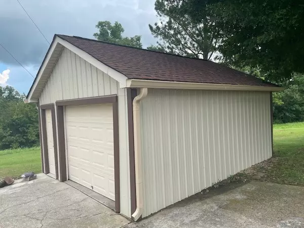Shelbyville, TN 37160,1931 HWY 82 SOUTH