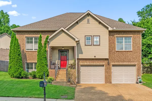 2157 Christina Ct, Hermitage, TN 37076