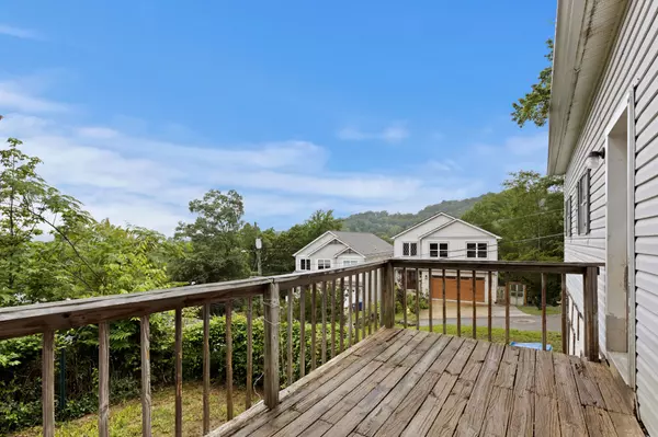 Chattanooga, TN 37405,814 Meroney Street