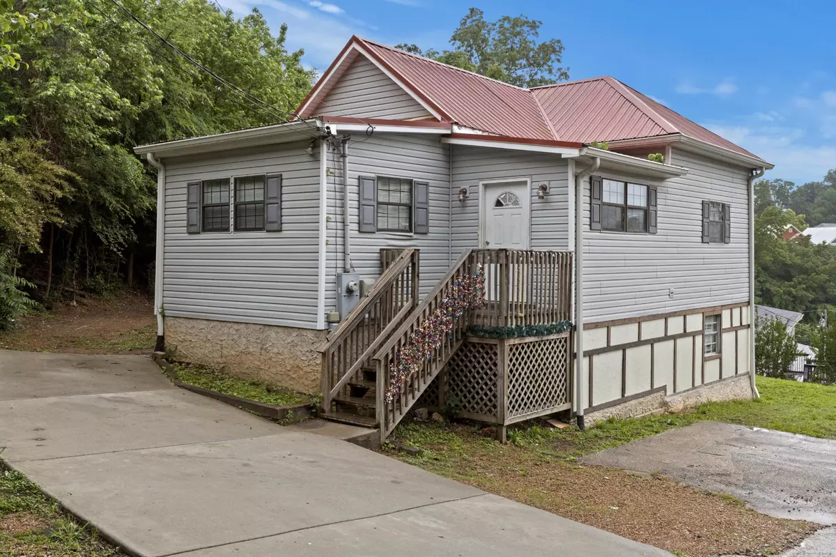 Chattanooga, TN 37405,814 Meroney Street