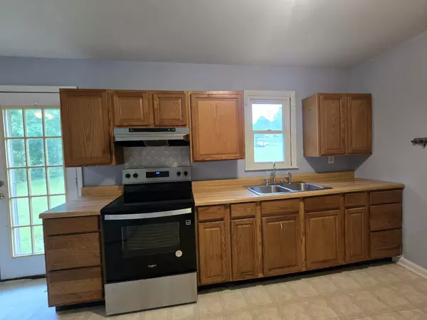 Lewisburg, TN 37091,1645 White Dr