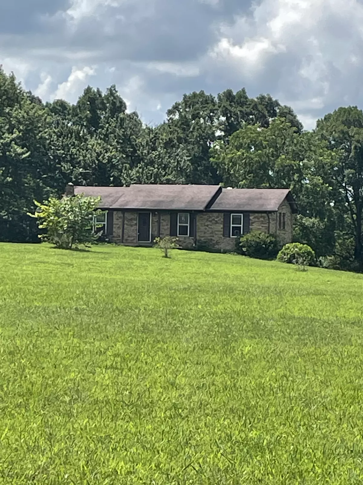 Bon Aqua, TN 37025,1316 Abiff Rd