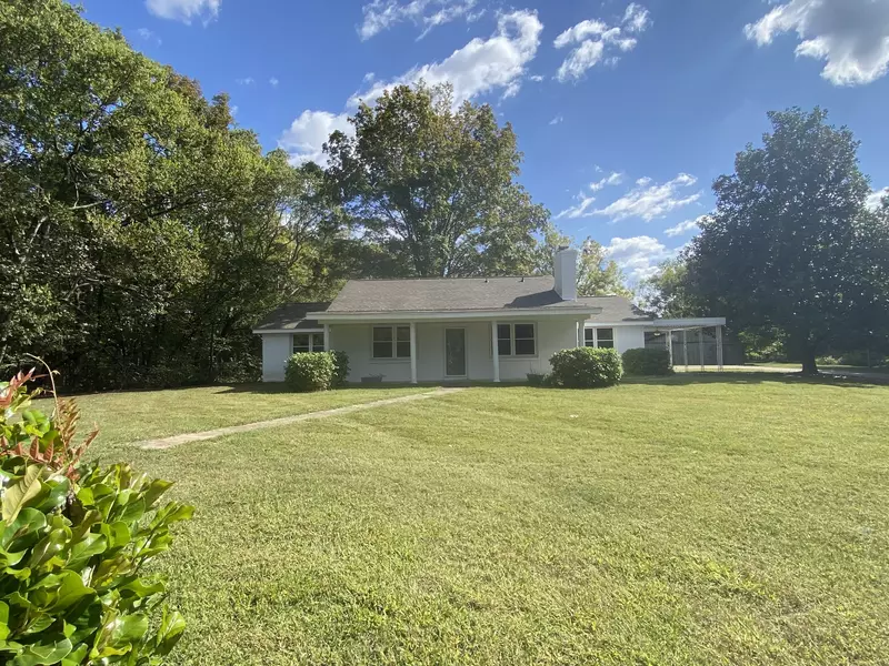 1448 Williams Hollow Rd, Pulaski, TN 38478