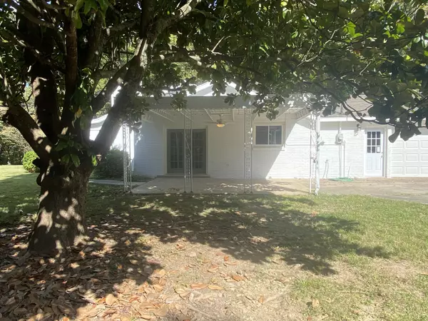 Pulaski, TN 38478,1448 Williams Hollow Rd