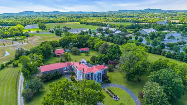 Brentwood, TN 37027,1112 Franklin Rd