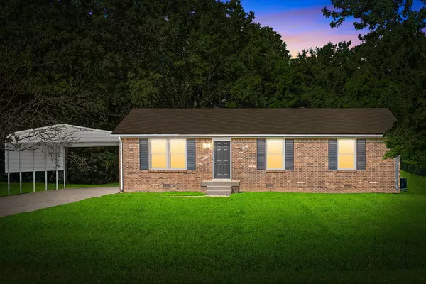 Clarksville, TN 37042,504 Overton Dr