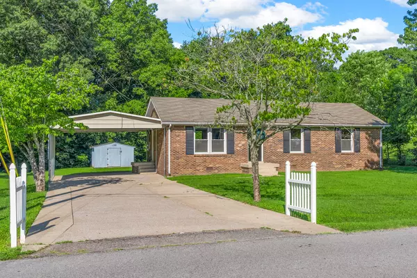 Clarksville, TN 37042,504 Overton Dr