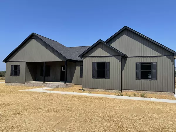 345 Hidden Hills Lane, Summertown, TN 38483