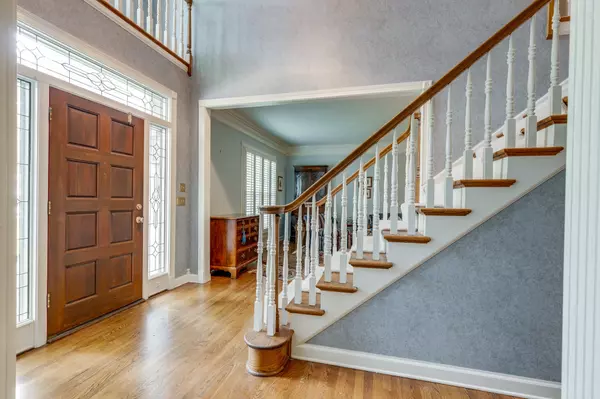 Nashville, TN 37215,4334 Estes Rd