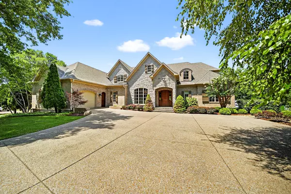 Hendersonville, TN 37075,214 Bluegrass Dr