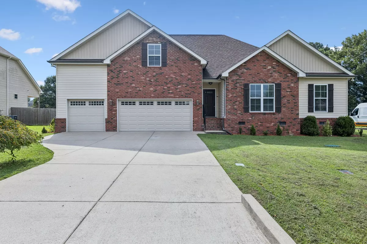 Christiana, TN 37037,412 Long Creek Dr