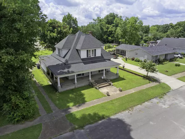 Lexington, TN 38351,107 Monroe Ave