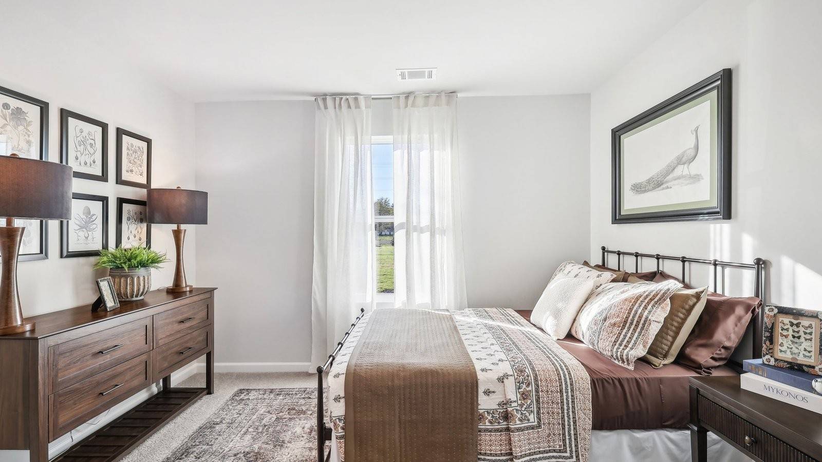 White House, TN 37188,7018 Penny Lane