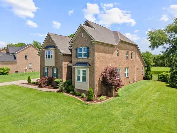 810 Pine Terrace Dr, Brentwood, TN 37027