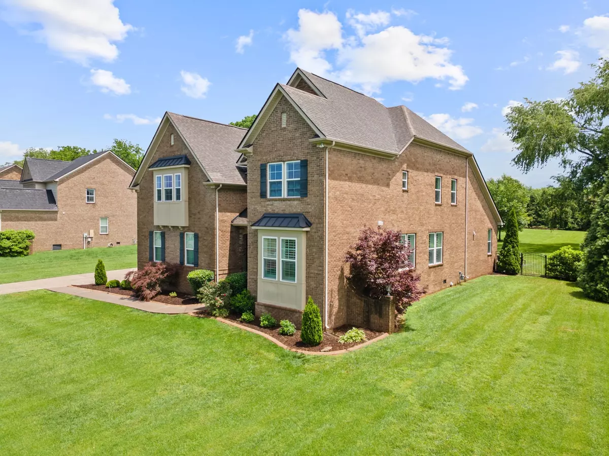 Brentwood, TN 37027,810 Pine Terrace Dr