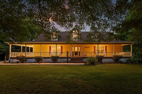 Whitwell, TN 37397,275 Old Mullins Cove Rd