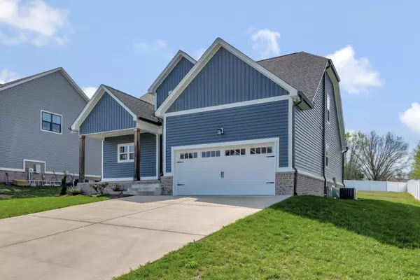 Greenbrier, TN 37073,1038 Camden Trl