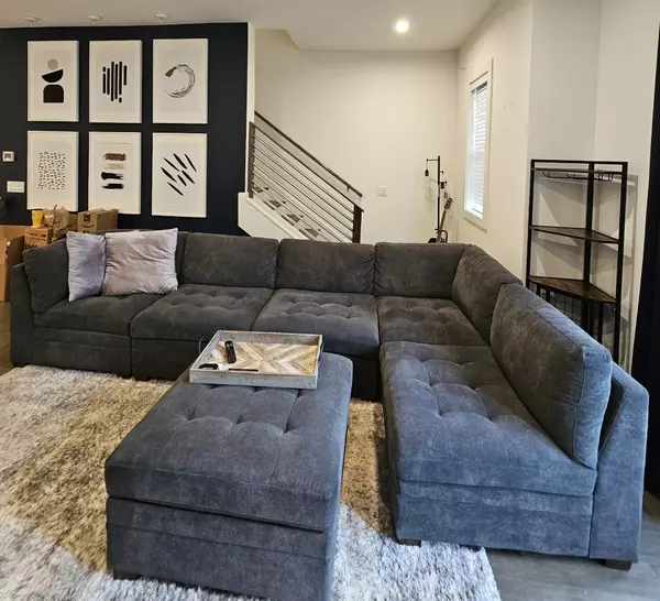 Nashville, TN 37209,700 James Ave #21
