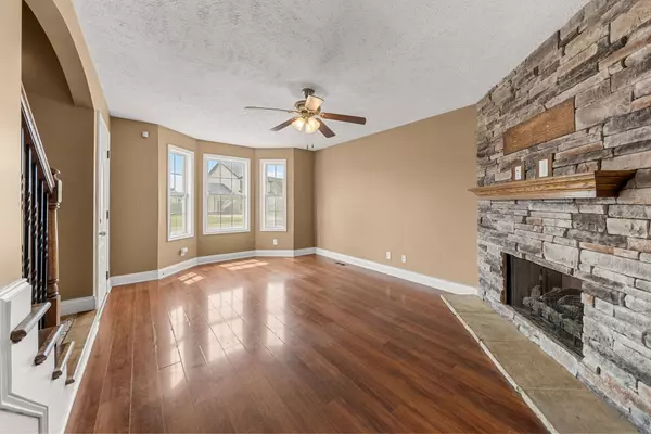 Clarksville, TN 37042,546 Falkland Cir