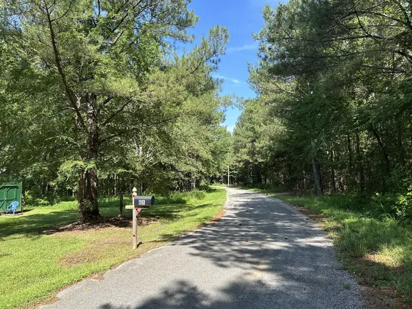 Big Sandy, TN 38221,61 Ramblingwood Dr