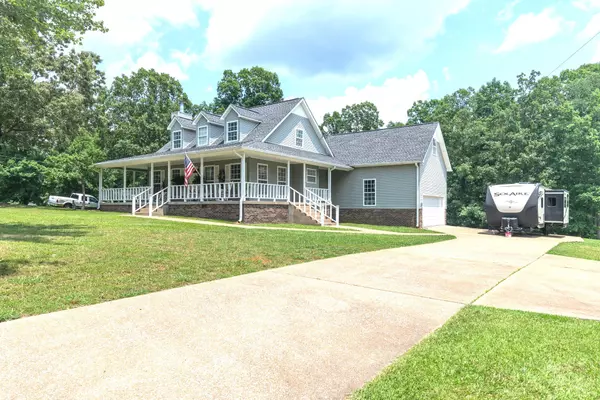 Hohenwald, TN 38462,131 Pin Oaks Ln