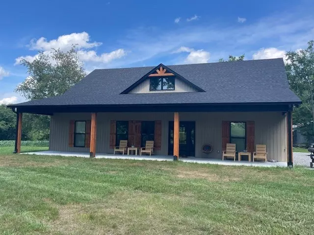 Shelbyville, TN 37160,882 Warner Bridge Rd