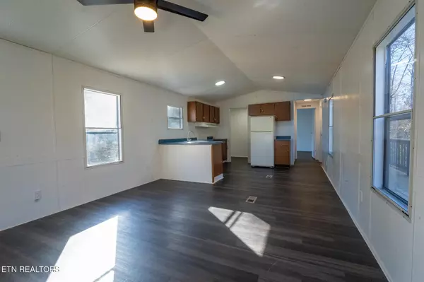 Walland, TN 37886,917 Blair Loop