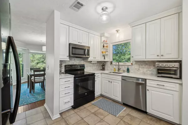 Antioch, TN 37013,868 Dover Glen Dr